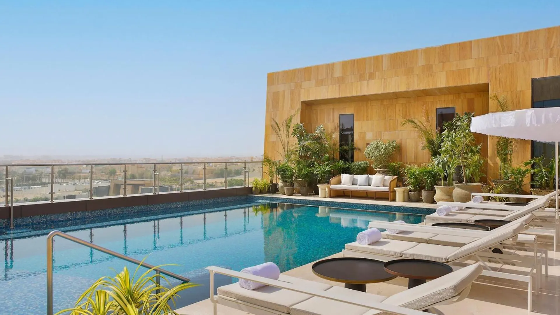 The St. Regis ריאד